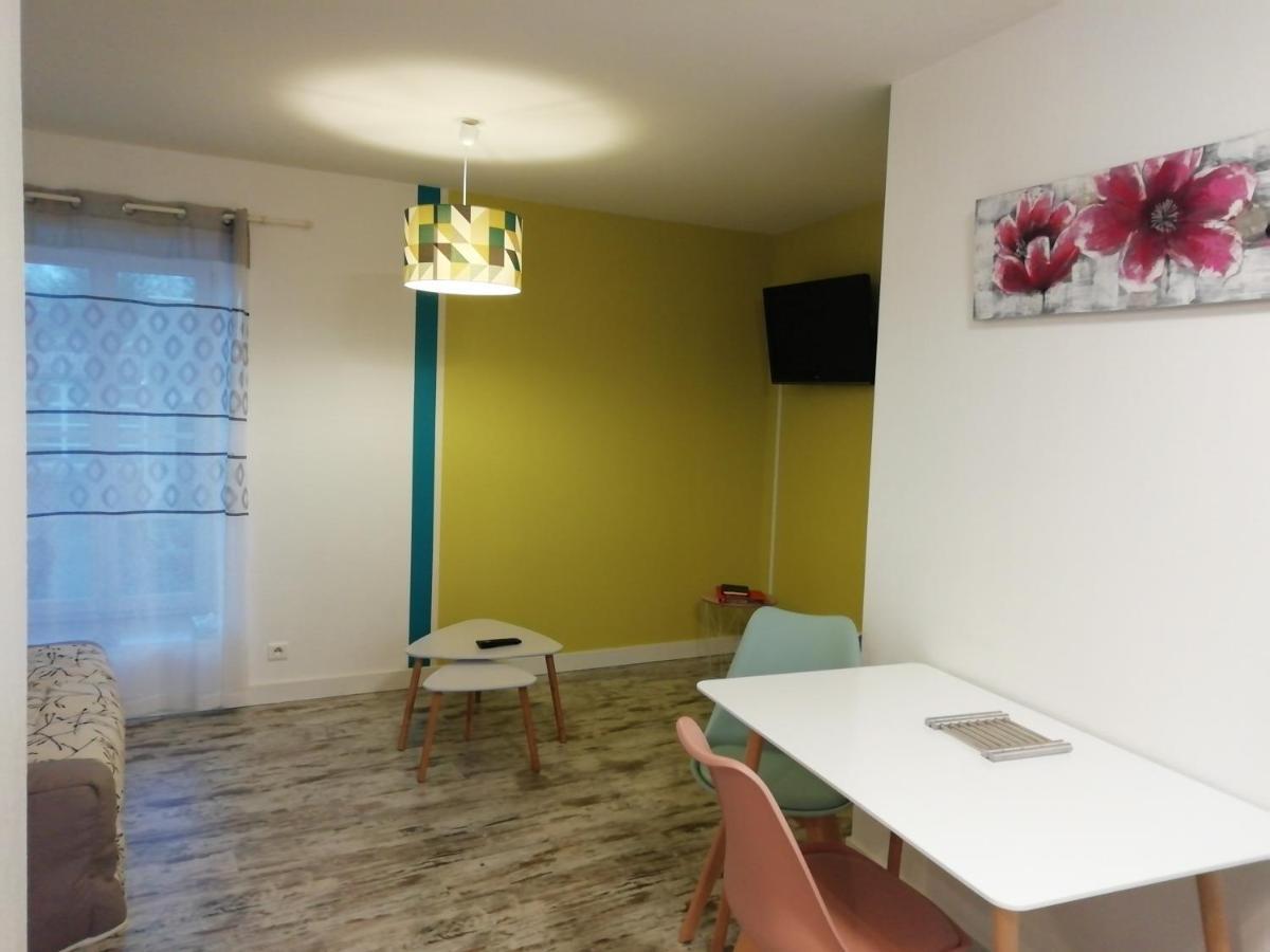 Joli Appartement, 1 Chambre, Au Coeur De Mouilleron St Germain Екстер'єр фото